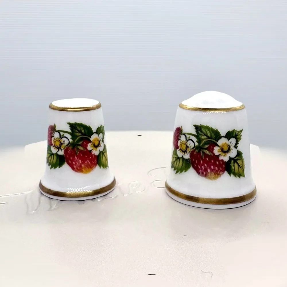Vintage Sutherland, England Bone China Strawberry Floral Thimbles